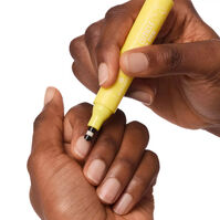 The Nail Cuticle Remover Pen 5ml-225105 The Nail Cuticle Remover Pen 5ml-225105 2
